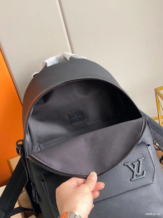 WIS BACKPACK VUITTON LOUIS 0313